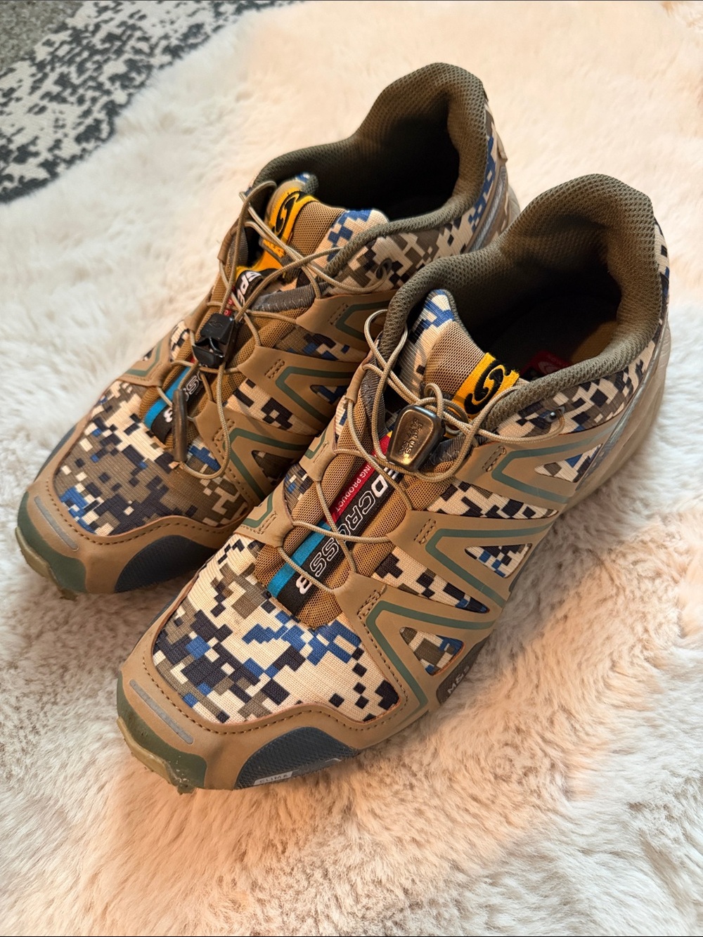 Salomon speed cross camo size 9.5